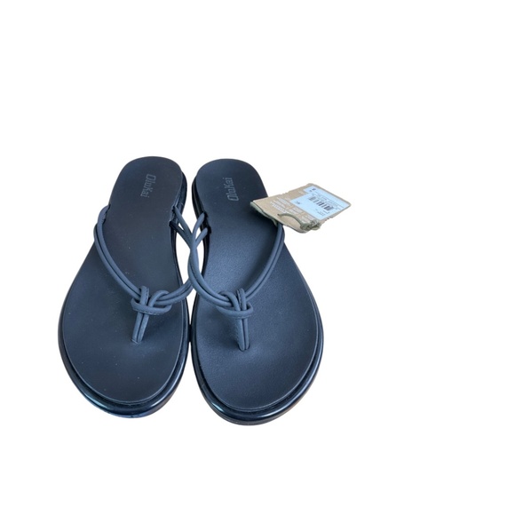 OluKai Women's 'Aka Beach Sandals NWT - Picture 4 of 9